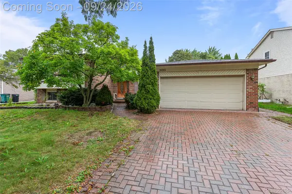 5055 Tyler Drive, Troy, MI 48085