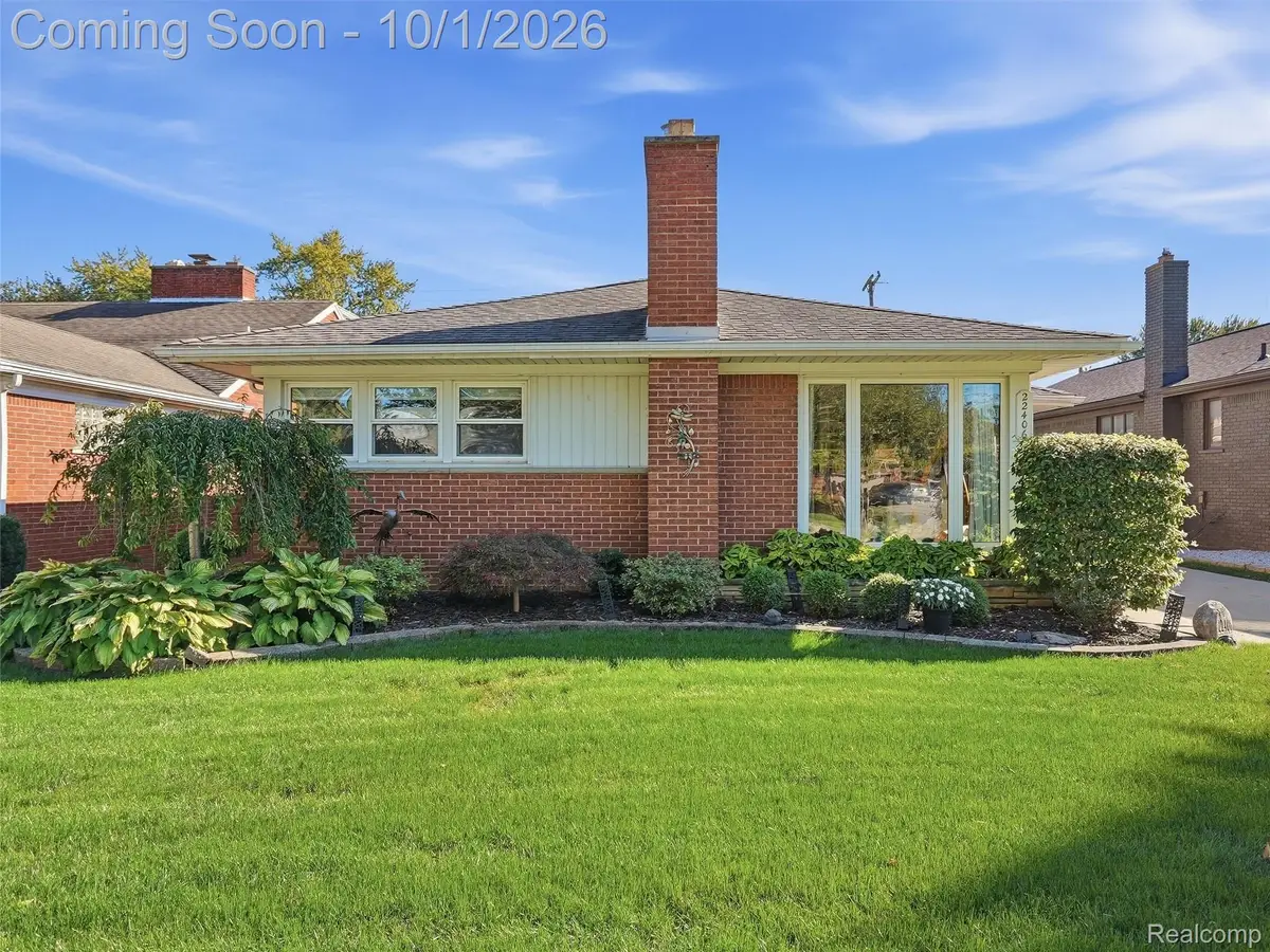 22406 Alexander Street, Saint Clair Shores, MI 48081 - #1