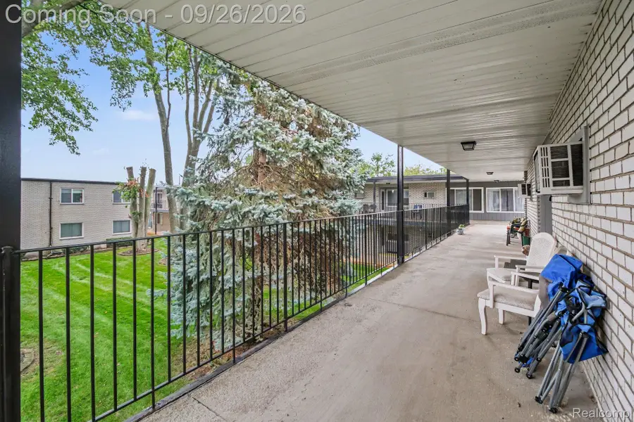 3429 Hillside Drive, Royal Oak, MI 48073 - #3