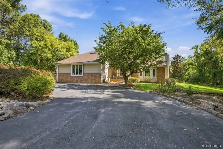 2605 Childs Lake Road, Milford, MI 48381 - #3