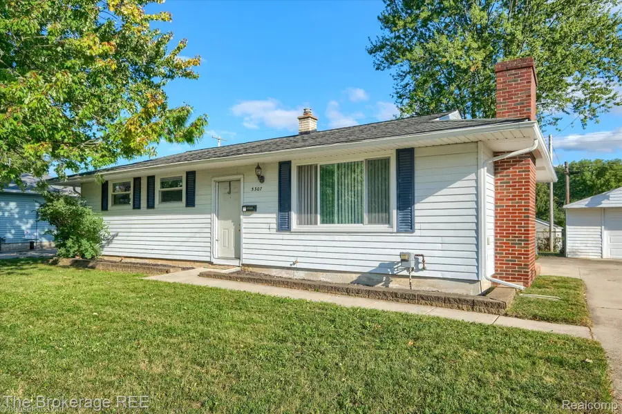 5307 Worchester Drive, Swartz Creek, MI 48473 - #2