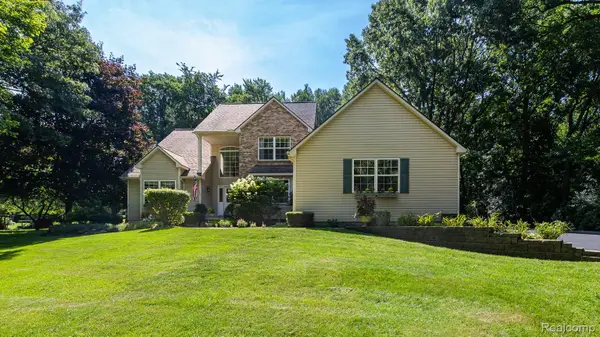 4430 Sedona Drive, Clarkston, MI 48348