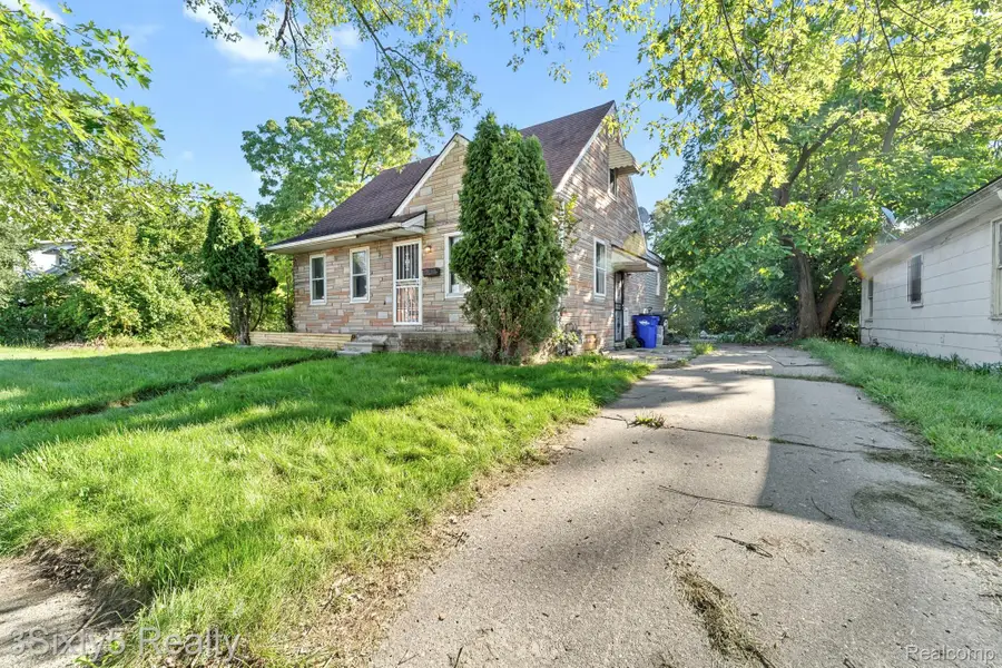 18334 Shiawassee Drive, Detroit, MI 48219 - #2