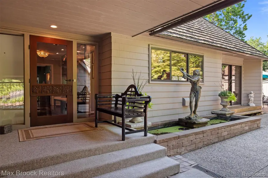 969 Bloomfield Woods, Bloomfield Hills, MI 48304 - #3