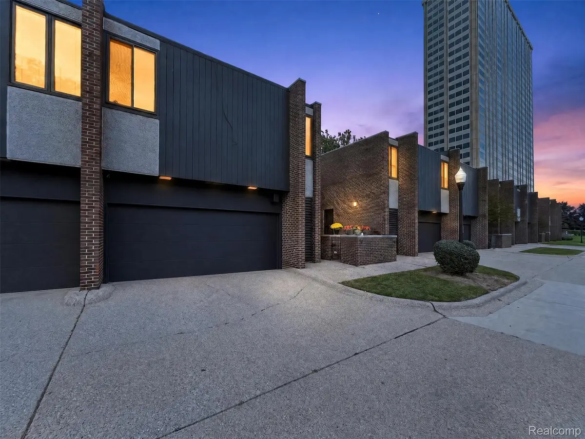 1243 Navarre Place, Detroit, MI 48207 - #1