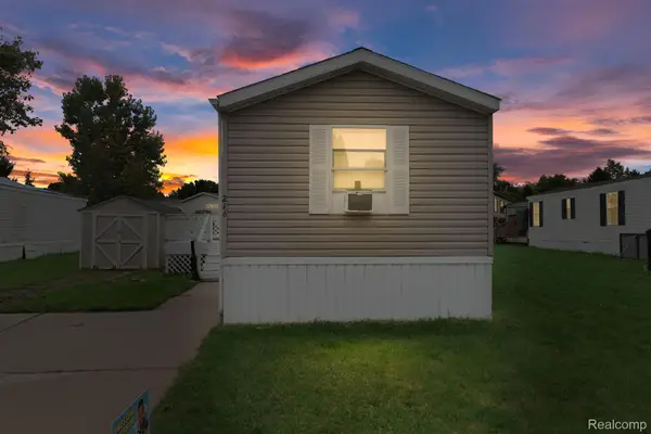 216 Jacqualyn Drive, Lapeer, MI 48446