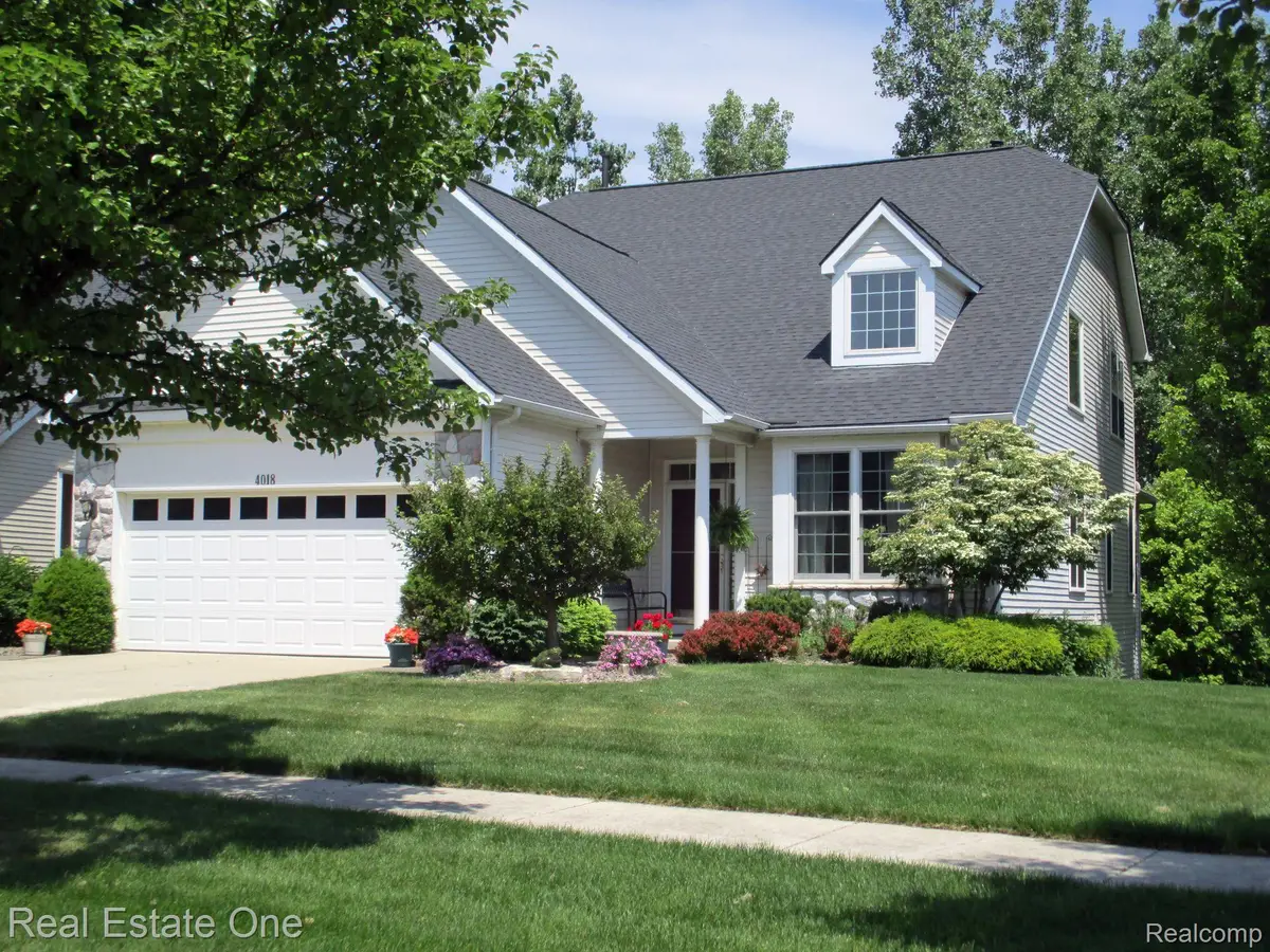 4018 Hillsdale Drive, Auburn Hills, MI 48326 - #1