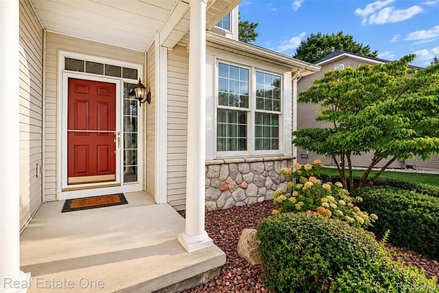 4018 Hillsdale Drive, Auburn Hills, MI 48326 - #3