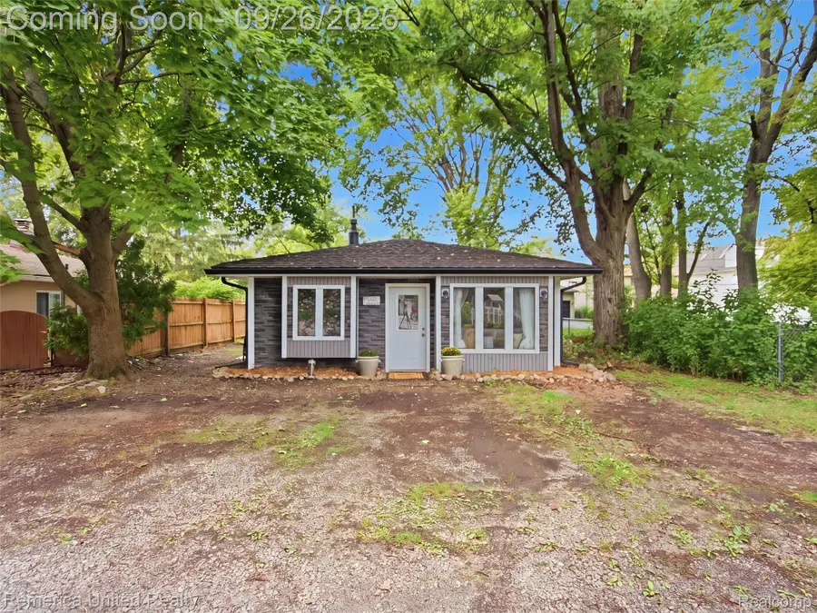 1516 Paramount Street, Novi, MI 48377 - #2