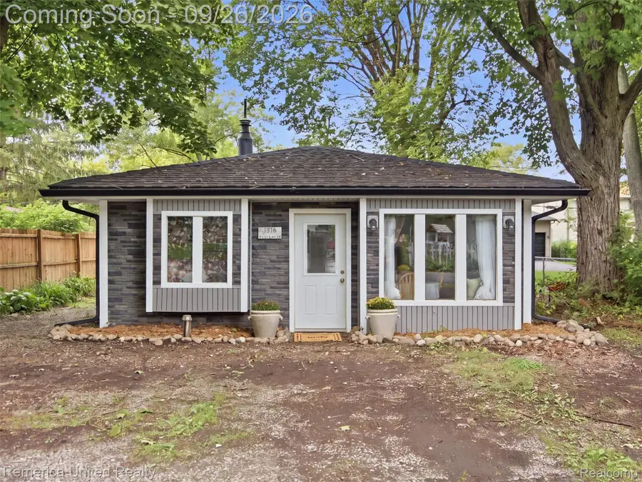 1516 Paramount Street, Novi, MI 48377 - #3