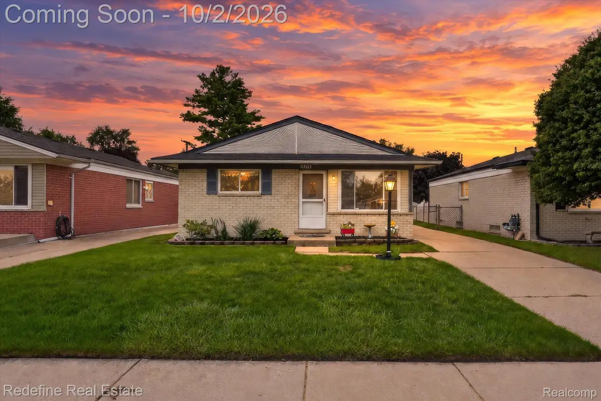 33705 Fernwood Street, Westland, MI 48186 - #1