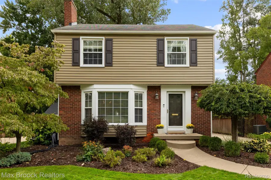 1516 Edgewood Drive, Royal Oak, MI 48067 - #2