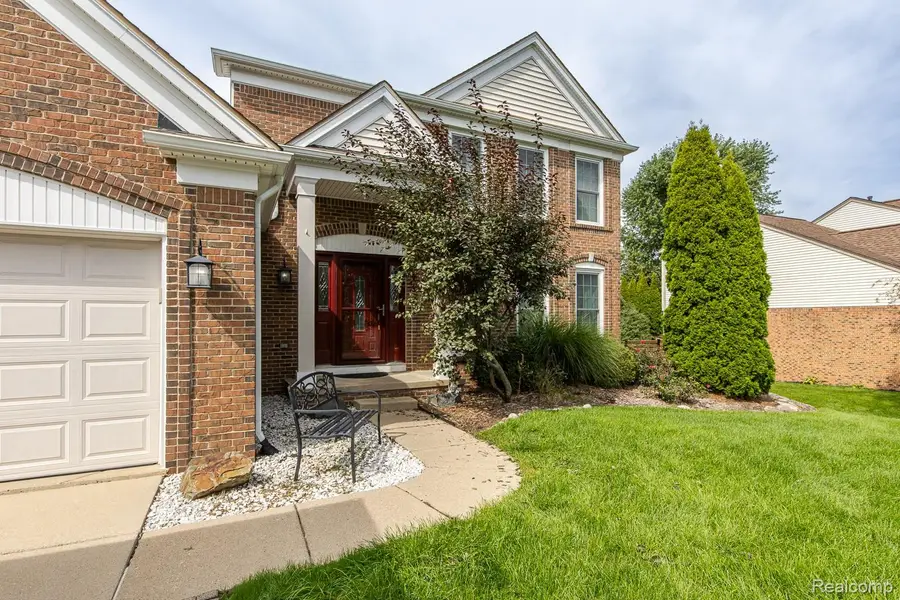 3664 Green Meadow Lane, Orion, MI 48359 - #2