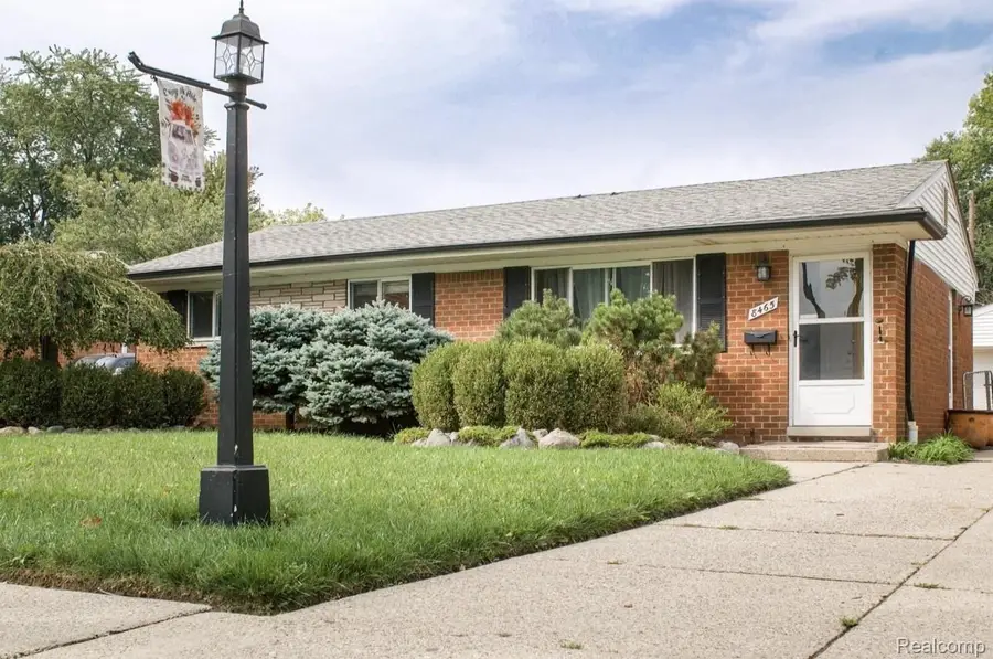 8465 Tinkler Road, Sterling Heights, MI 48312 - #3