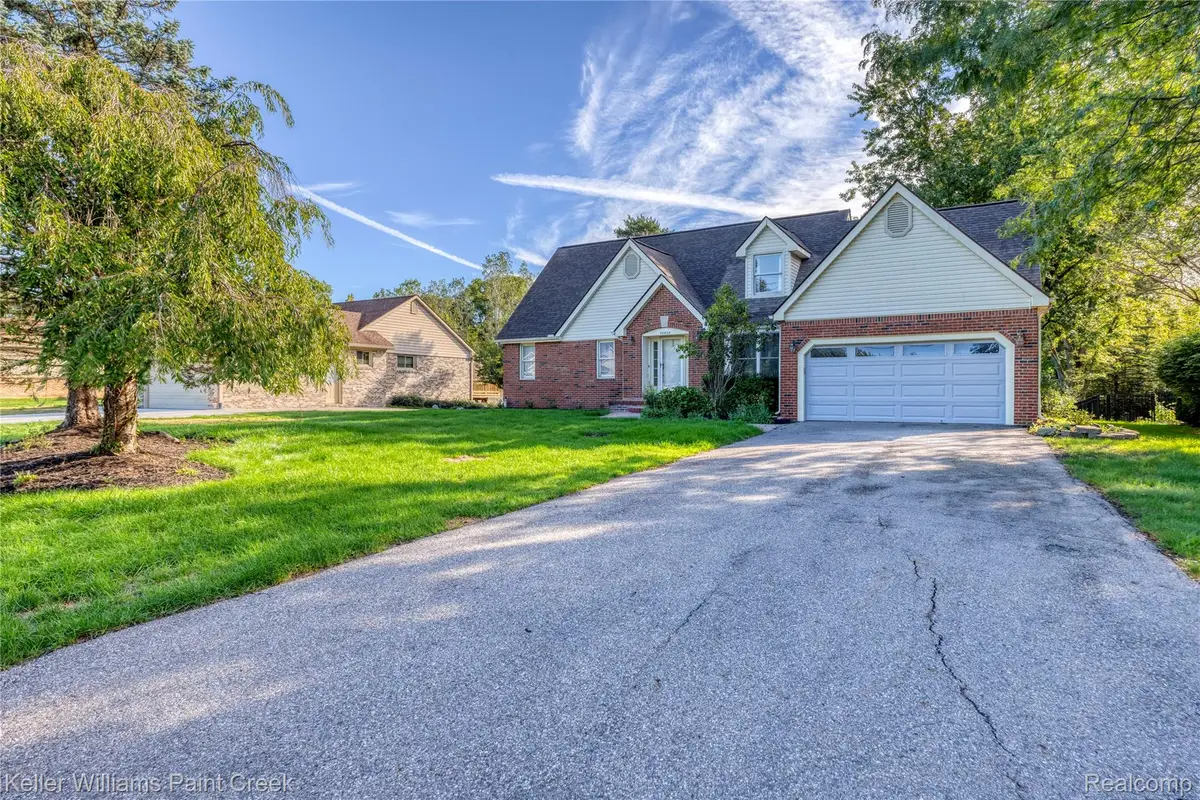 20838 Gill Road, Farmington Hills, MI 48335 - #1