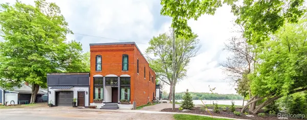 4520 Water Street, Columbiaville, MI 48421