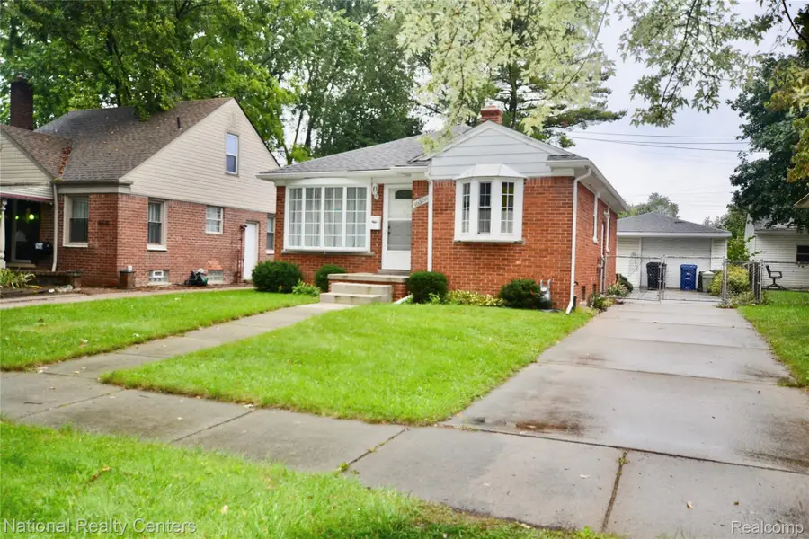 16566 Centralia Drive, Redford, MI 48240 - #2