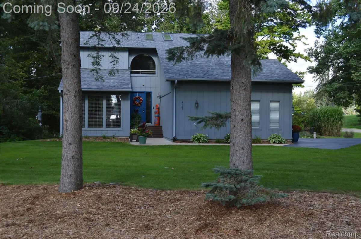 4789 Curtis Lane, Clarkston, MI 48346 - #1