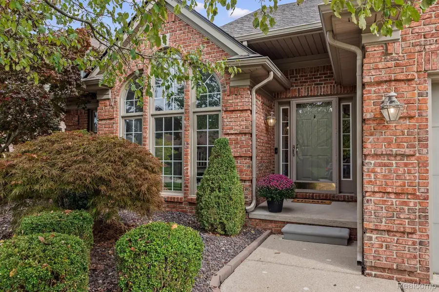 57256 Warwick Drive, Washington, MI 48094 - #3