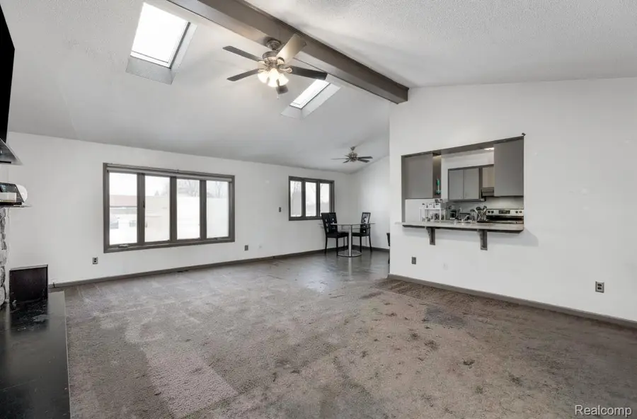 18240 NE Webster Avenue, Southfield, MI 48076 - #3