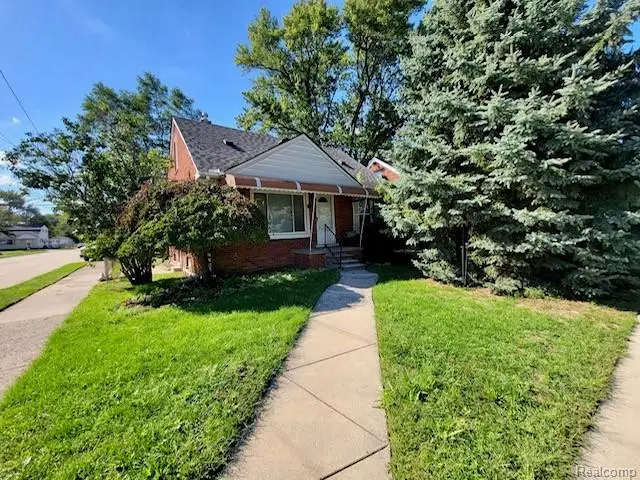24503 Brittany Avenue, Eastpointe, MI 48021 - #1