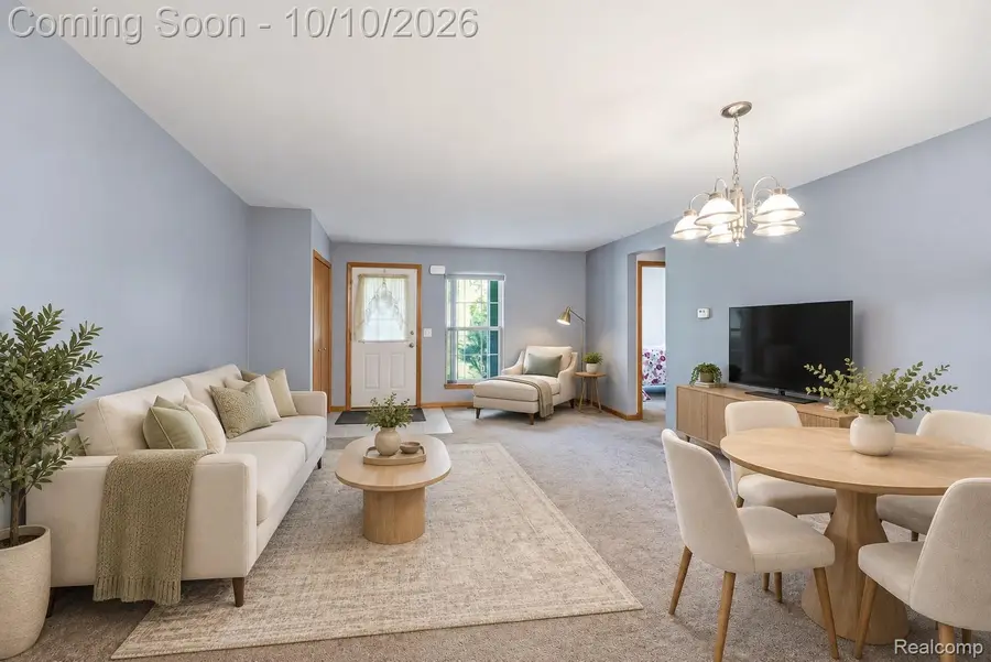 48728 Chester Court, Chesterfield, MI 48047 - #2