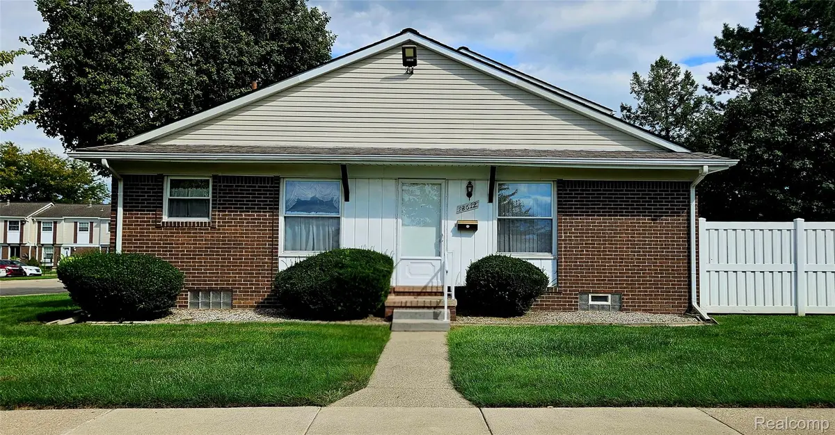 12672 Elaine Drive, Southgate, MI 48195 - #1