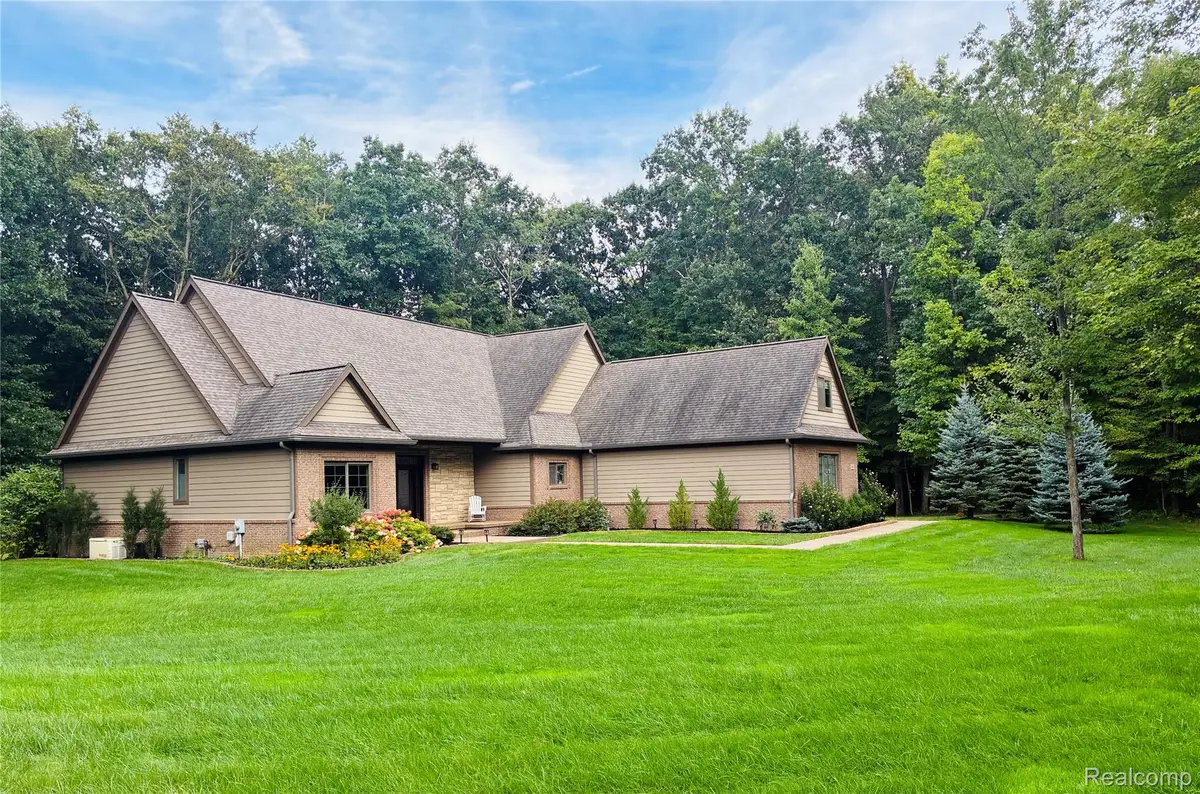 3640 Trefoil Trail, Ortonville, MI 48462 - #1