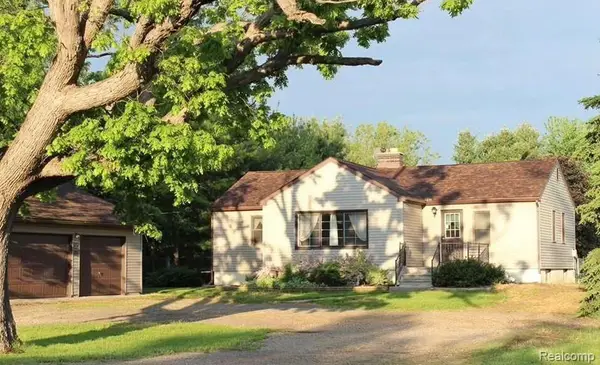 6289 Whitmore Lake Road, WhitmoreLake, MI 48189
