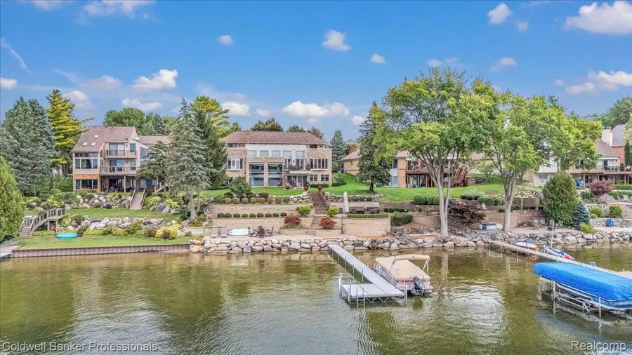 2355 Cedar Key Drive, Orion, MI 48360 - #2
