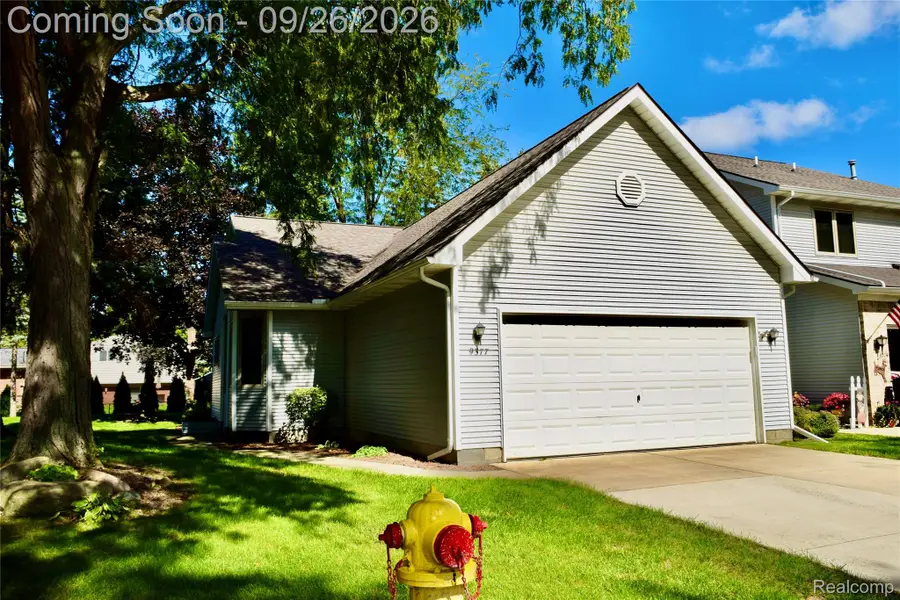 9377 Jamie Drive #7, Davison, MI 48423 - #3