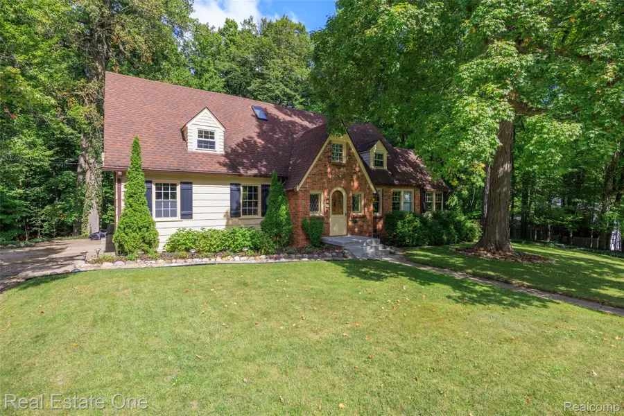 215 Hill Street, Northville, MI 48167 - #2