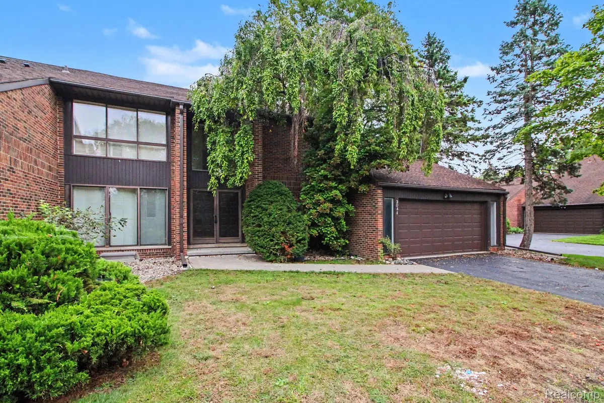 3031 Lindenwood Drive, Dearborn, MI 48120 - #1