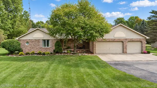 5464 N Seymour Road, Flushing, MI 48433