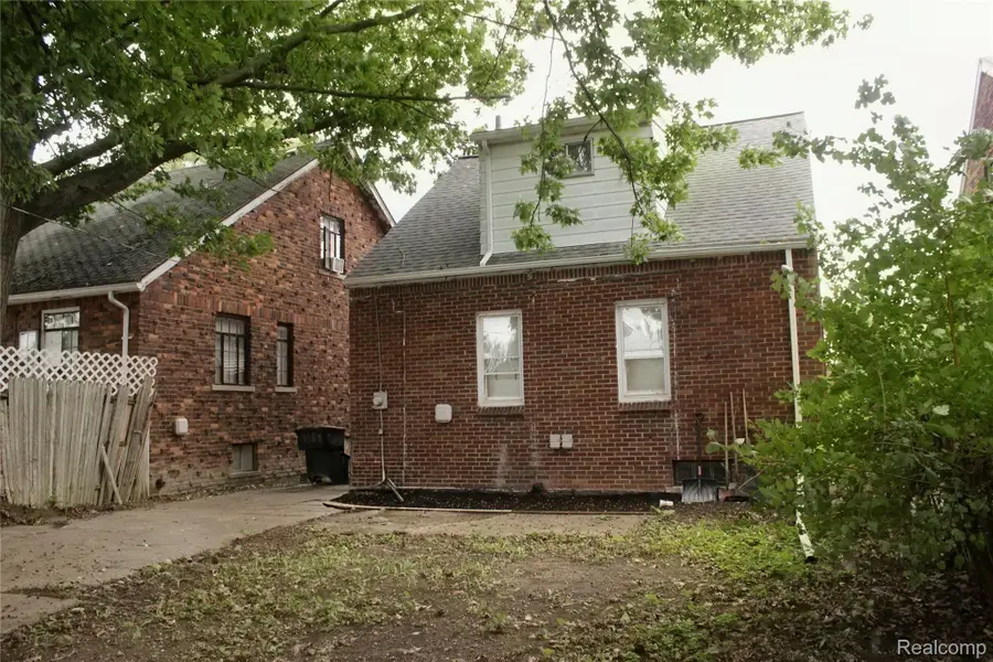 9184 Harvard Road, Detroit, MI 48224 - #2