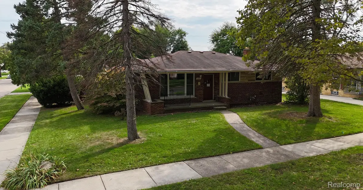 13801 Pearson Street, Oak Park, MI 48237 - #1