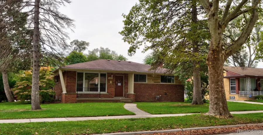 13801 Pearson Street, Oak Park, MI 48237 - #2