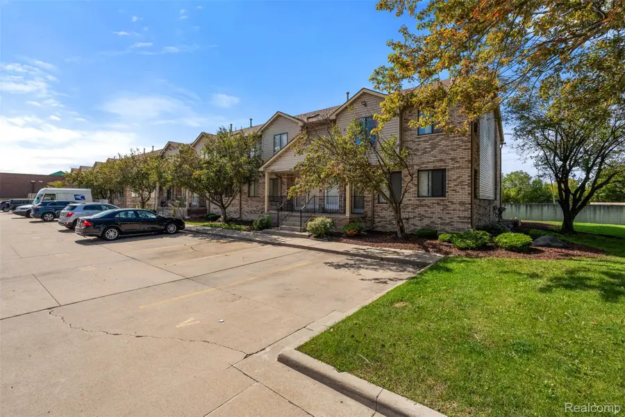 20912 Flora Street, Roseville, MI 48066 - #2