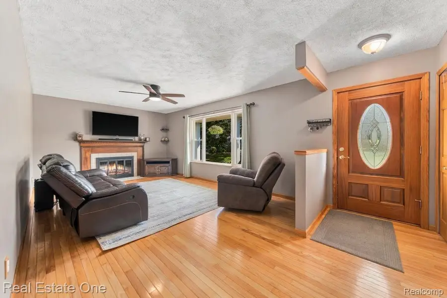 2795 Sun Terrace Drive, Hartland, MI 48353 - #2