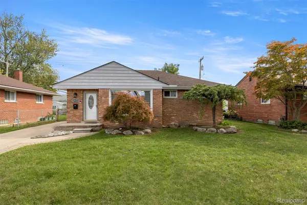 8422 Winston Lane, DearbornHeights, MI 48127
