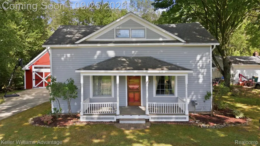 32100 W 9 Mile Road, Farmington, MI 48336 - #2