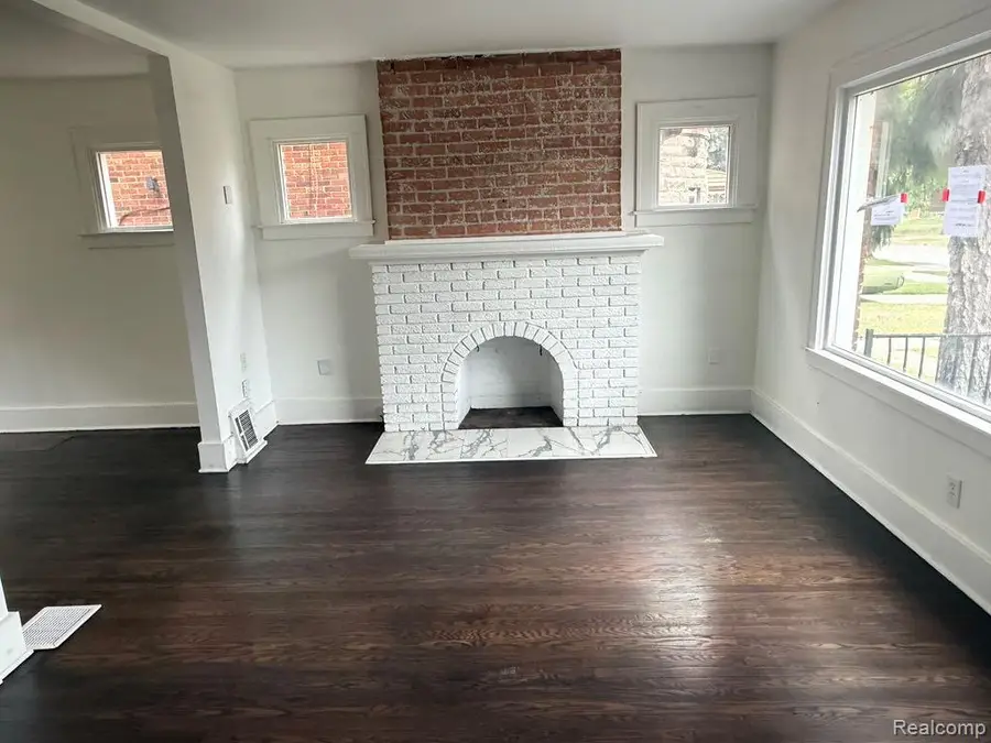 17558 San Juan Drive, Detroit, MI 48221 - #3