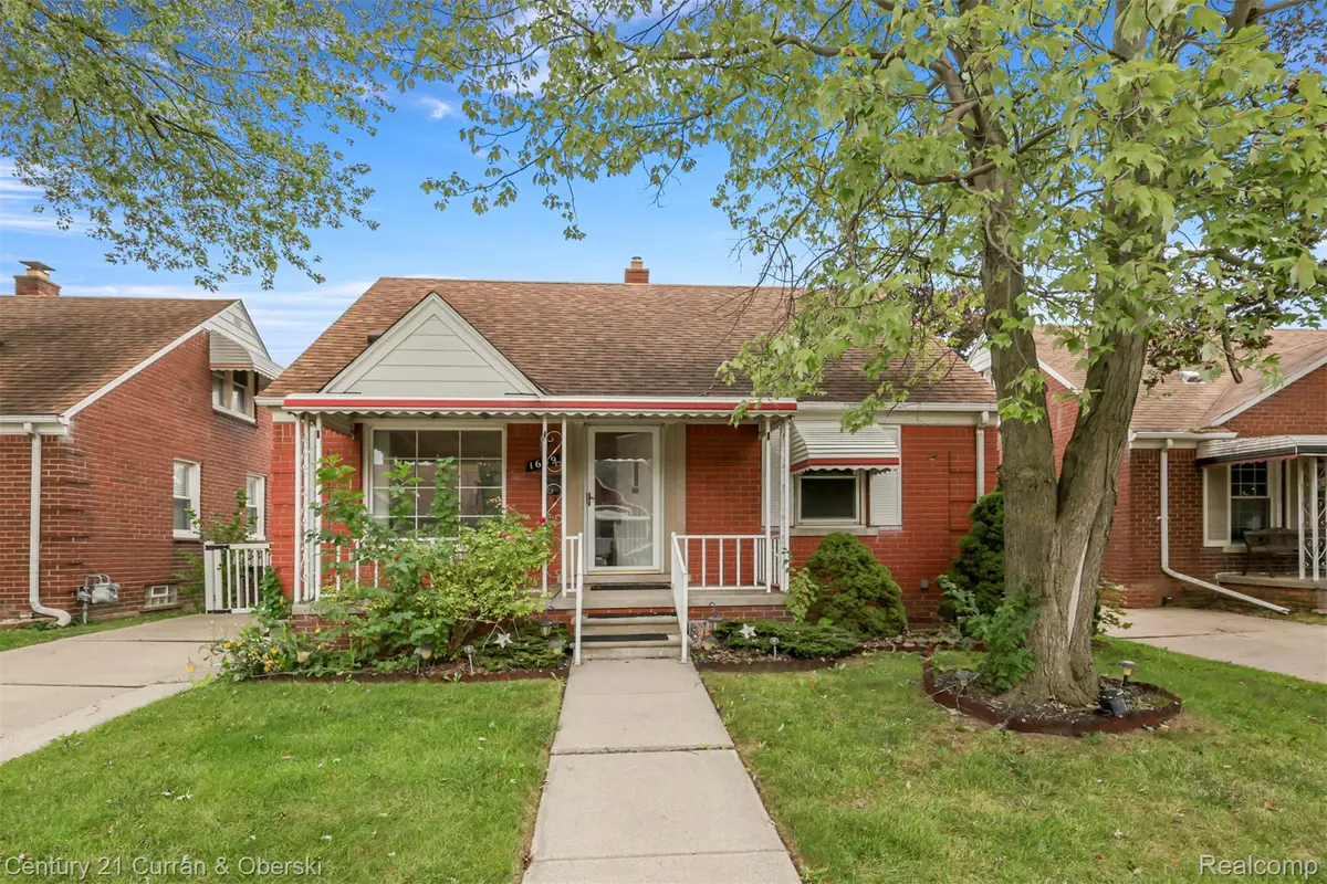 1659 18th Street, Wyandotte, MI 48192 - #1