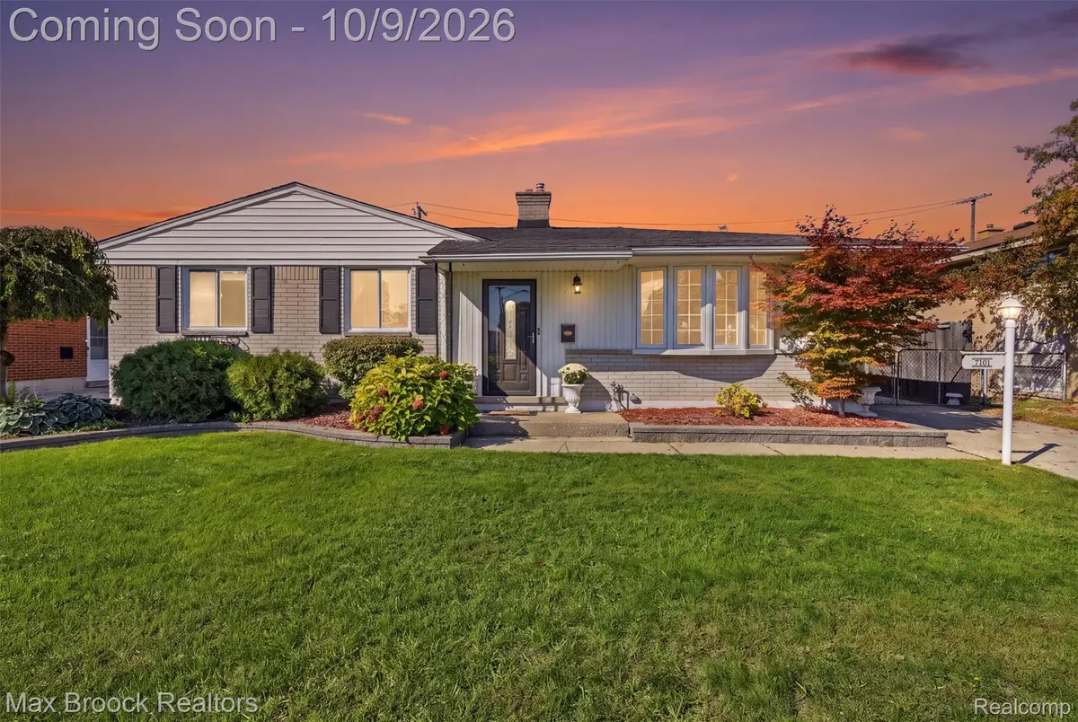 7101 N Wildwood Street, Westland, MI 48185 - #1