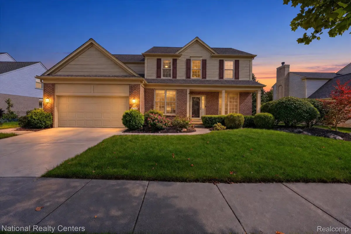 25754 Lochmoor Lane, Novi, MI 48374 - #1