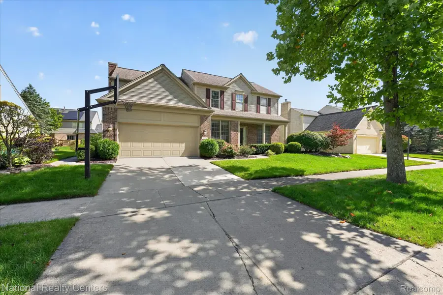 25754 Lochmoor Lane, Novi, MI 48374 - #2