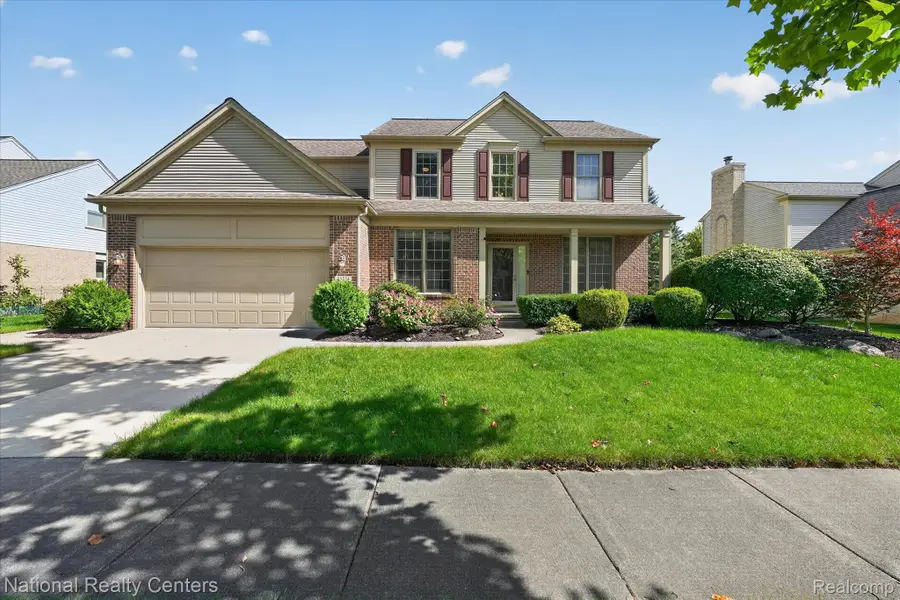 25754 Lochmoor Lane, Novi, MI 48374 - #3
