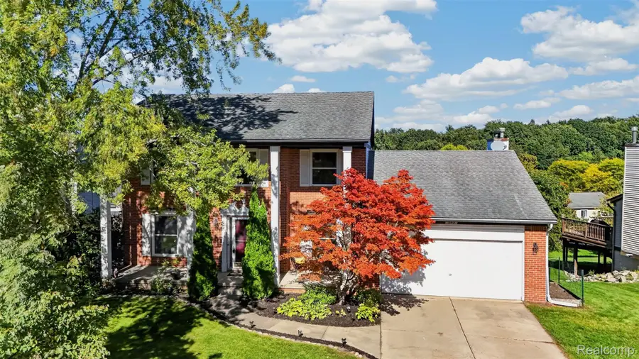 849 Chatham Drive, Milford, MI 48381 - #2