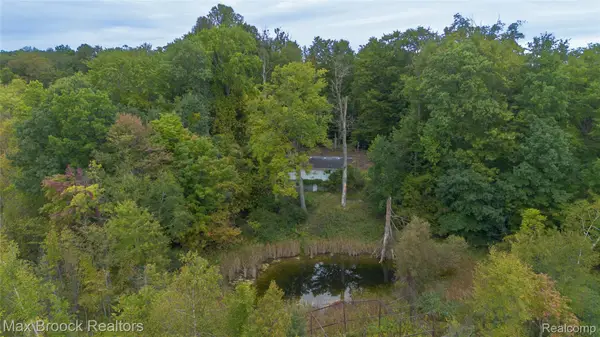 1670 Winslow Road, Attica, MI 48412