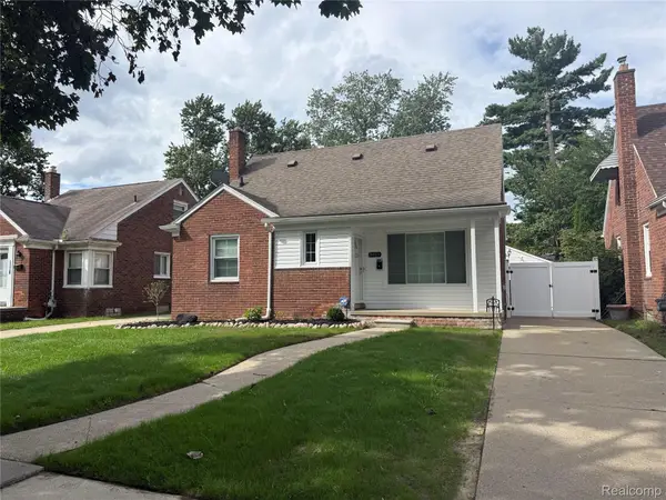 8459 Hazelton Street, DearbornHeights, MI 48127